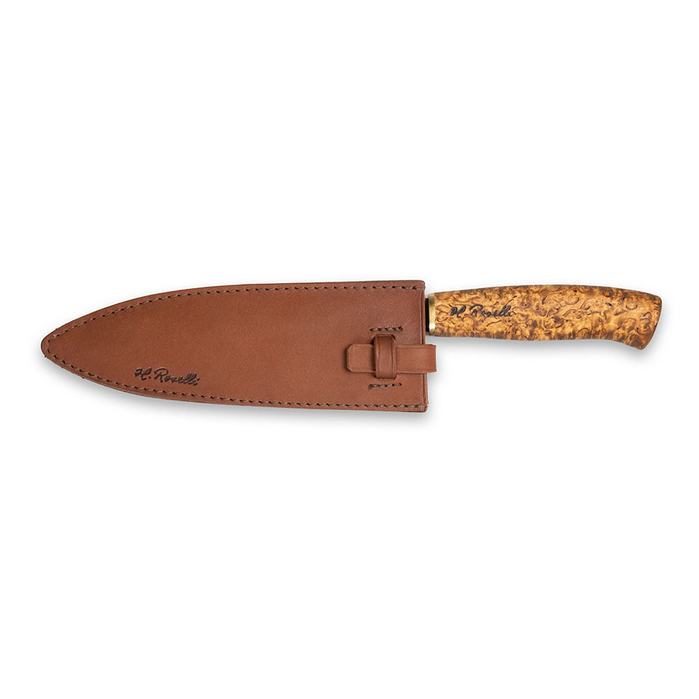 Handmade kitchen knife from Roselli, inspired by Japanese cuisine. Featuring a curly birch handle and a carbon steel blade, it comes with a handcrafted leather sheath.