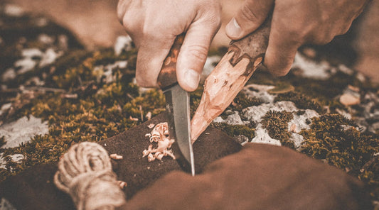 5 survival uses for a Roselli knife