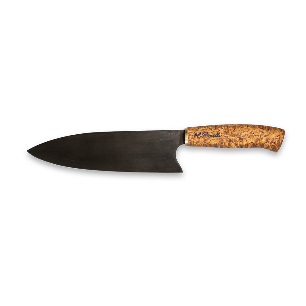 Handmade kitchen knife from Roselli, inspired by Japanese cuisine. Featuring a curly birch handle and a carbon steel blade, it comes with a handcrafted leather sheath.