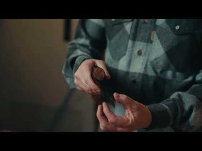 Axe short handle, red elm